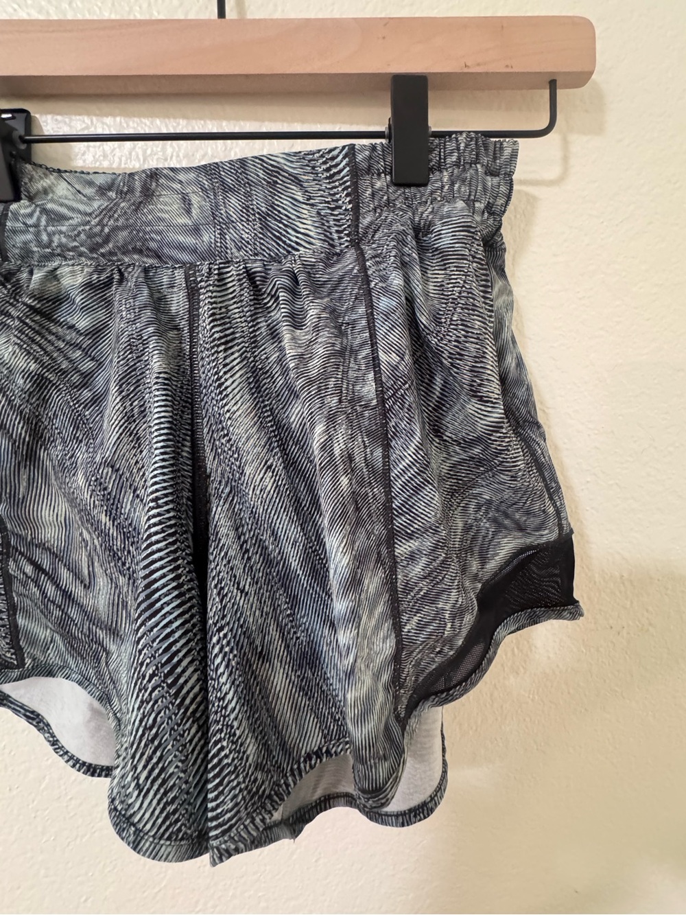 lululemon athletica Black and Gray Wave-Pattern Athletic Shorts